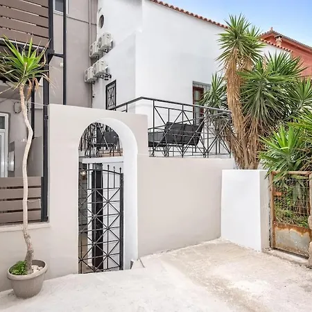 Holiday home Yiayia's Place In Chania